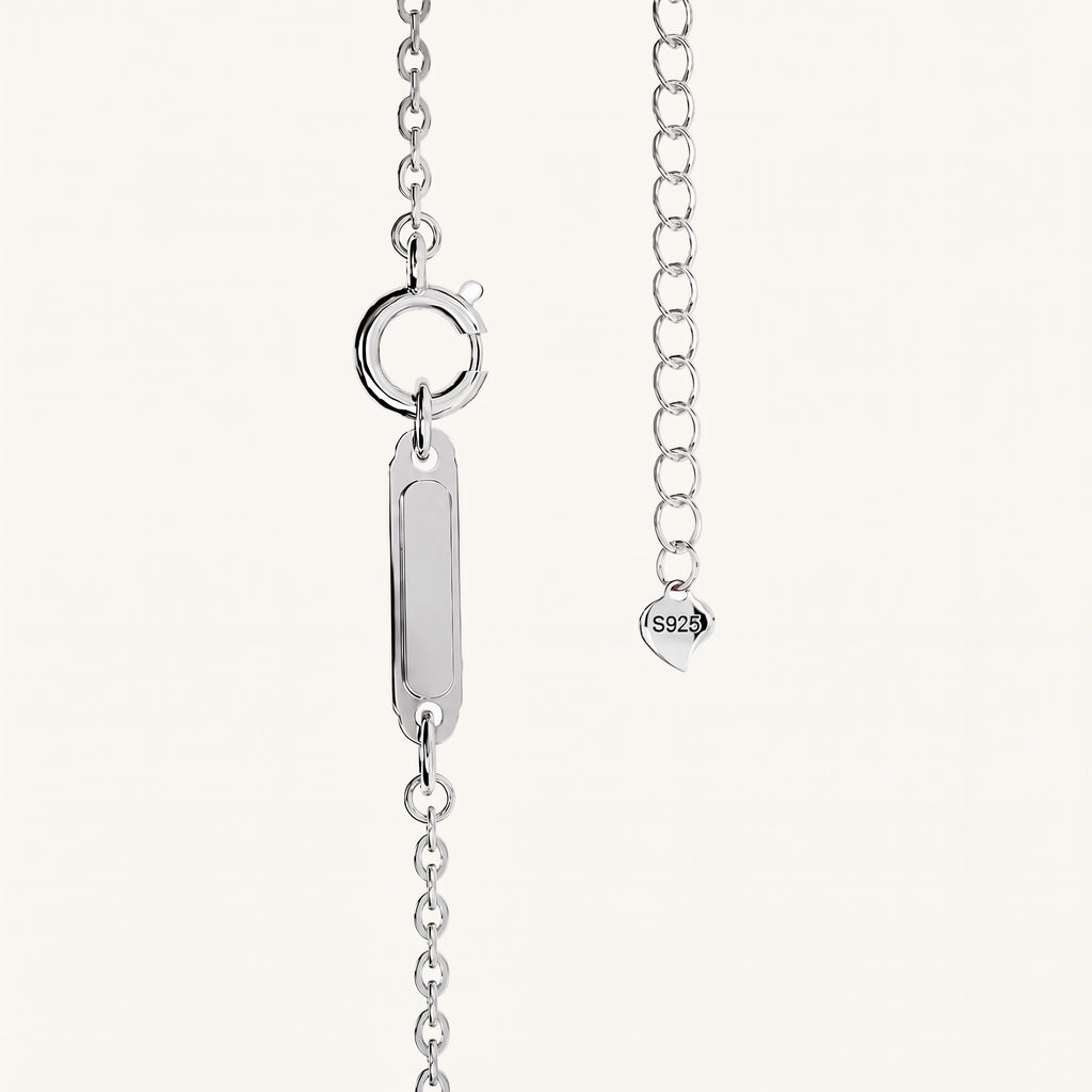Eterna Necklace