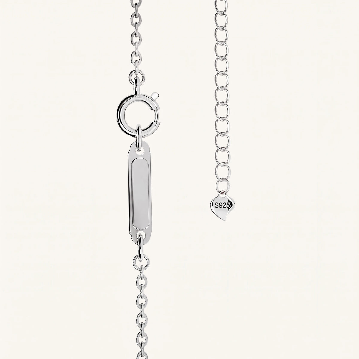 Eterna Necklace