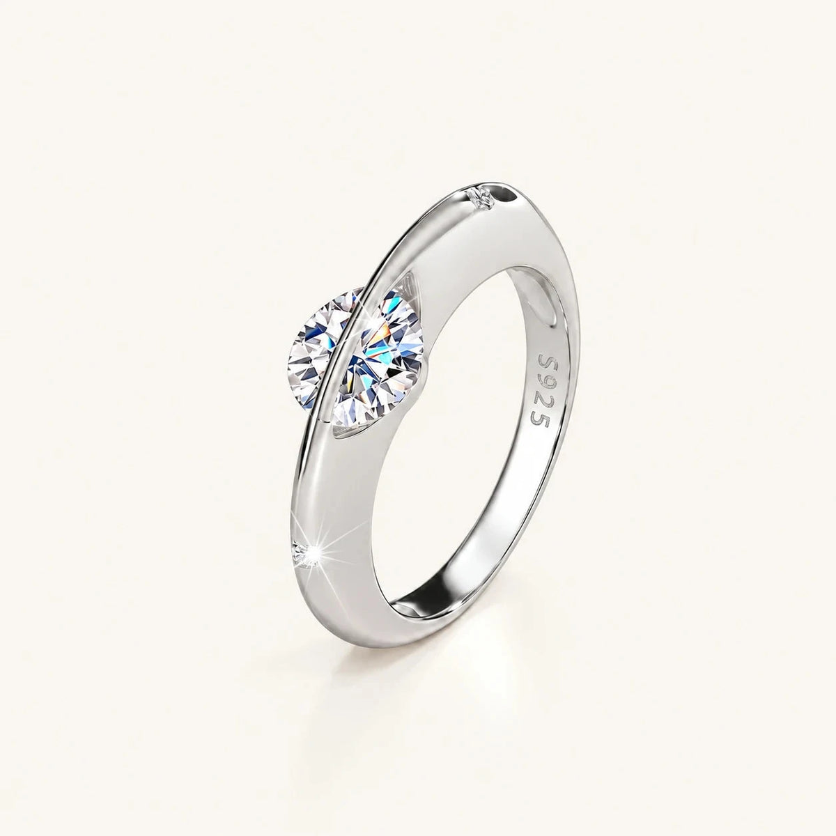 Rotating Moissanite Ring