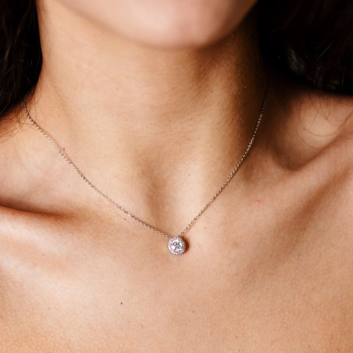 Luce Necklace