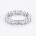 Valletro eternity ring in silver color, front detail