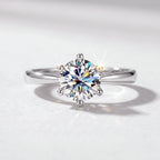 Valletro Classic Moissanite Solitaire Ring, silver color, main product view